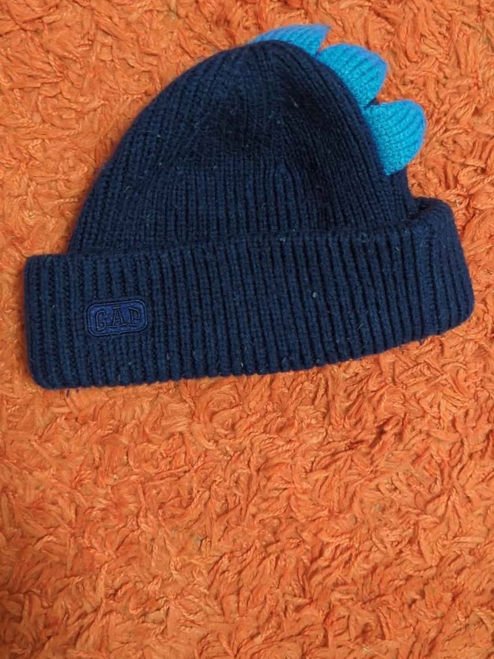 GAP Kids Navy Knit Hat with Bright Blue Dino Spikes (2-3T)
